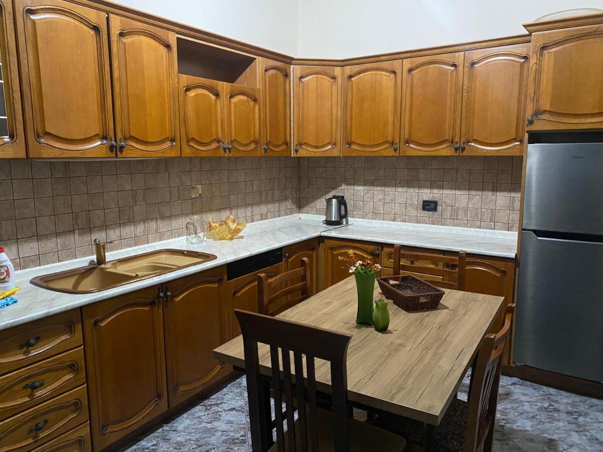 Tirana Apartment Exterior photo